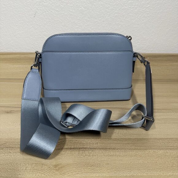 Michael Kors Jet Set Charm LG Dome Body Chambray Light Blue Crossbody Logo Bag - Picture 3 of 10